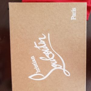 Box and 1 set of dust bag combo